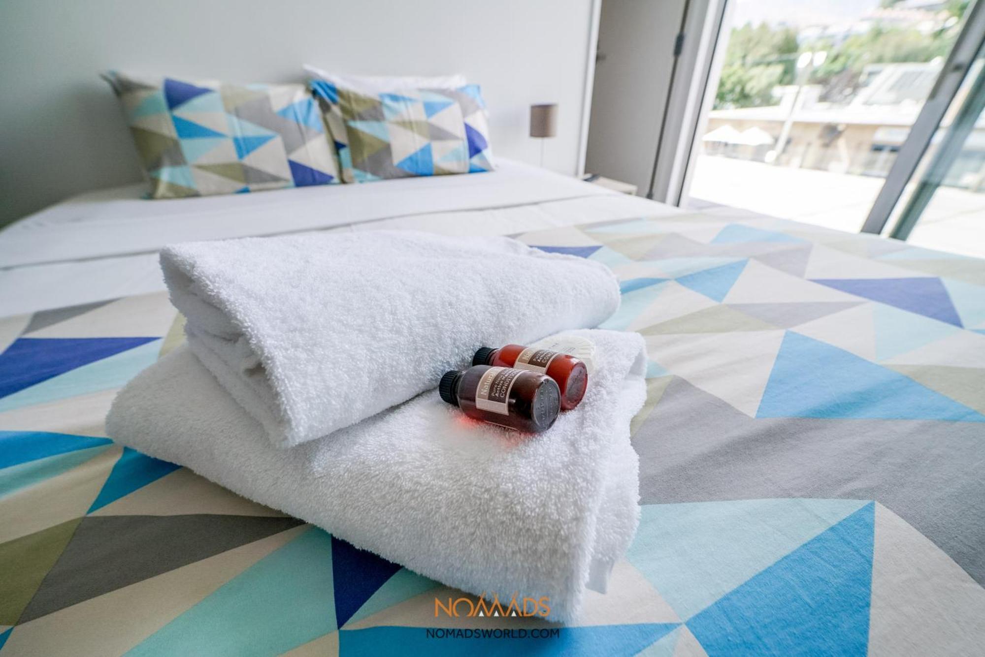 King Room Ensuite Shared Balcony Remarkable Mountain View,1213442578:JPEG