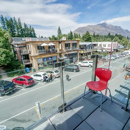Nomads Queenstown Hostel-3